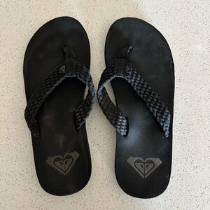 Roxy flip flops, black, size 7